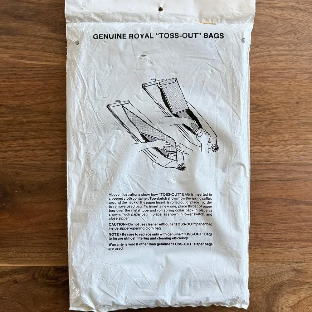 4 Pack VTG MCM Genuine Royal Vacuum Upright‎ Paper Toss Out Bags Sealed
